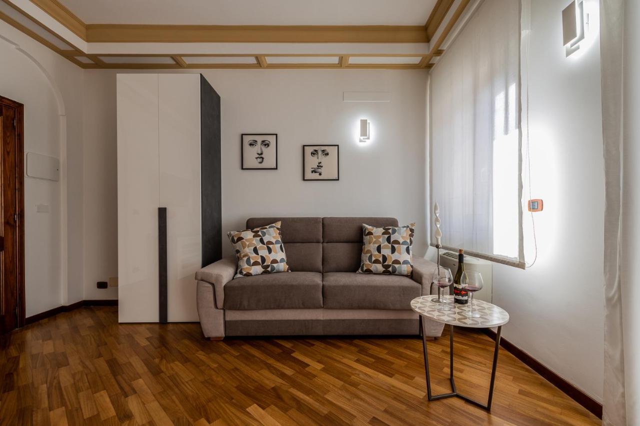 I Barcaioli Bed & Breakfast Giardini Naxos Bagian luar foto