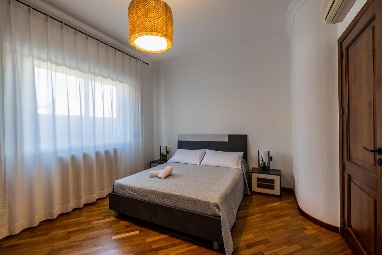I Barcaioli Bed & Breakfast Giardini Naxos Bagian luar foto