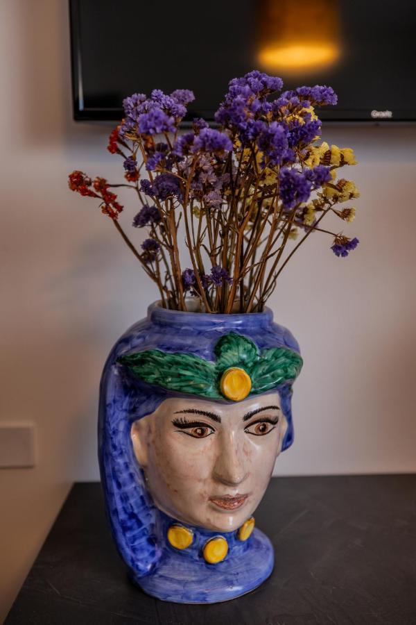 I Barcaioli Bed & Breakfast Giardini Naxos Bagian luar foto
