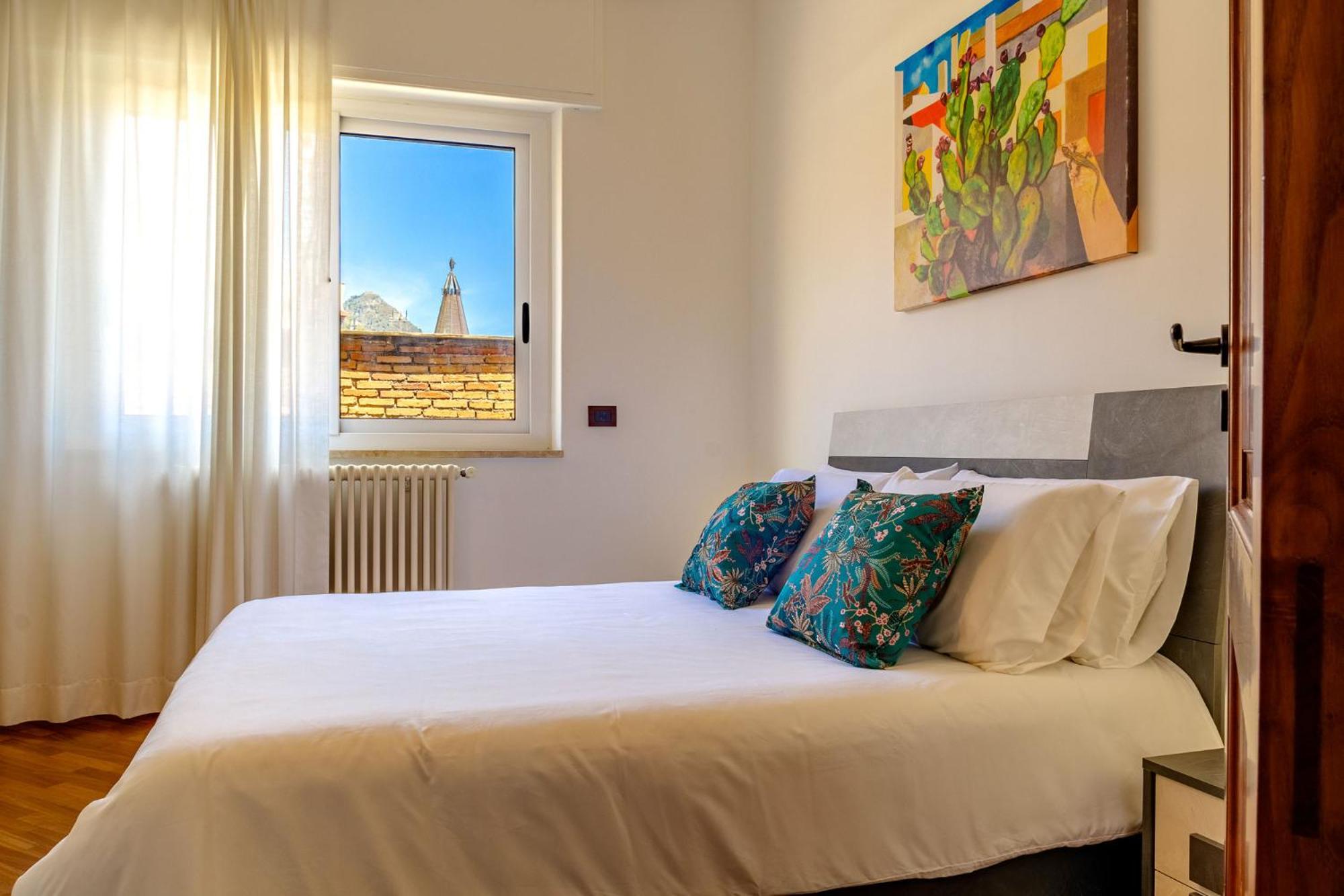 I Barcaioli Bed & Breakfast Giardini Naxos Bagian luar foto